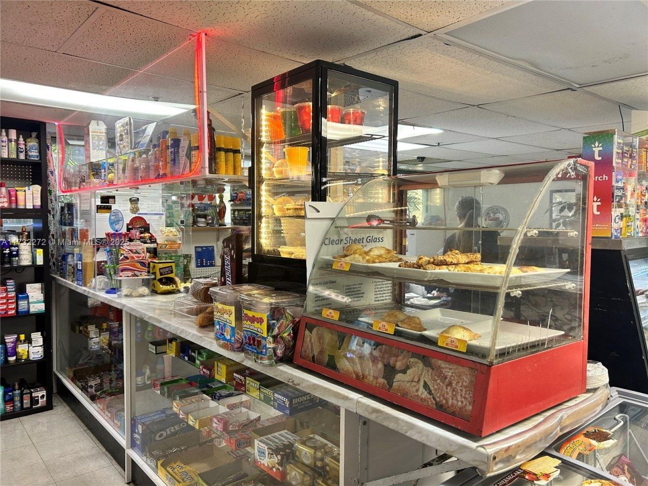 7601 E Treasure Dr, Unit CU-18, North Bay Village, FL 33141 Photo