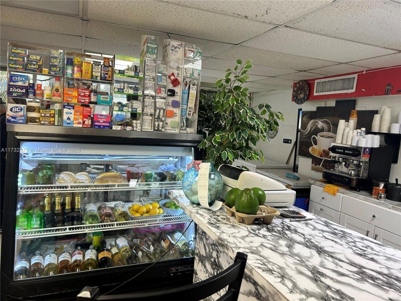 7601 E Treasure Dr, Unit CU-18, North Bay Village, FL 33141 Photo