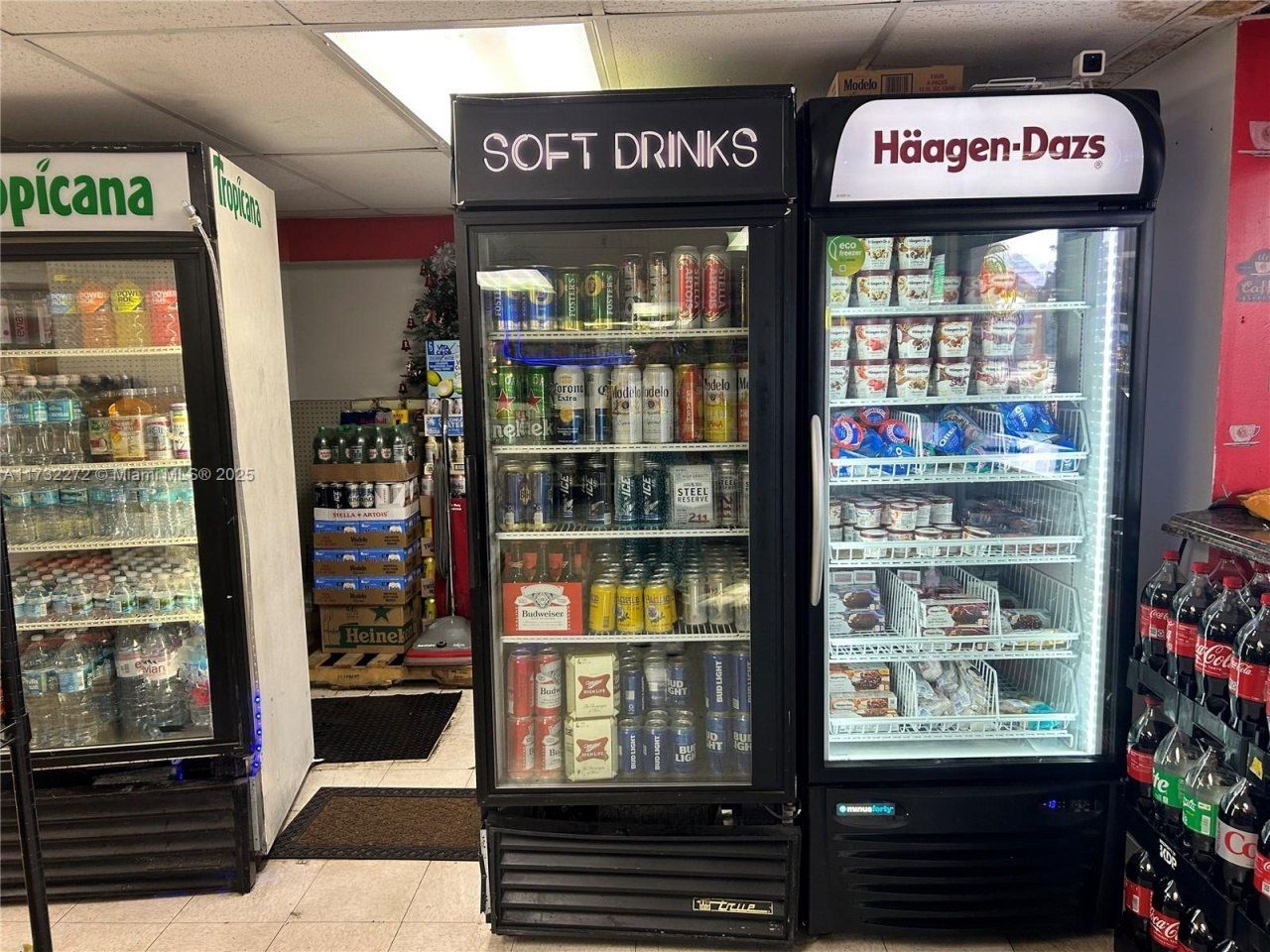 7601 E Treasure Dr, Unit CU-18, North Bay Village, FL 33141 Photo