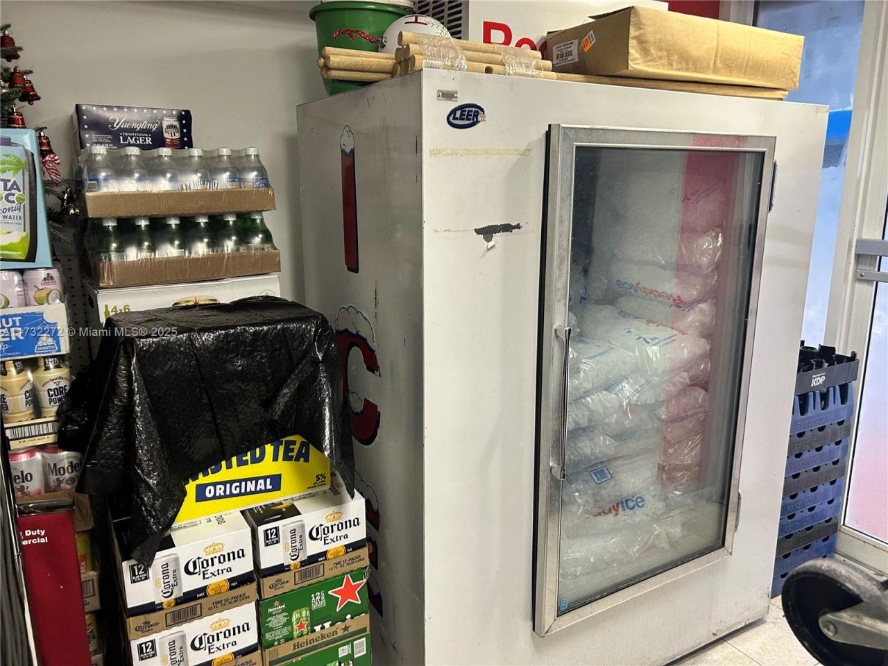 7601 E Treasure Dr, Unit CU-18, North Bay Village, FL 33141 Photo