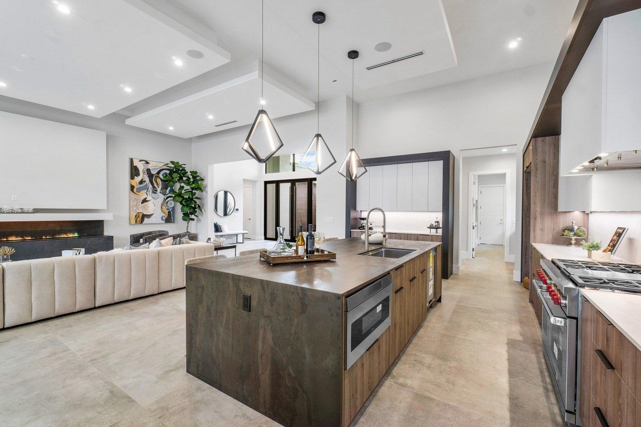 315 Ellamar Road, West Palm Beach, FL 33405 Photo