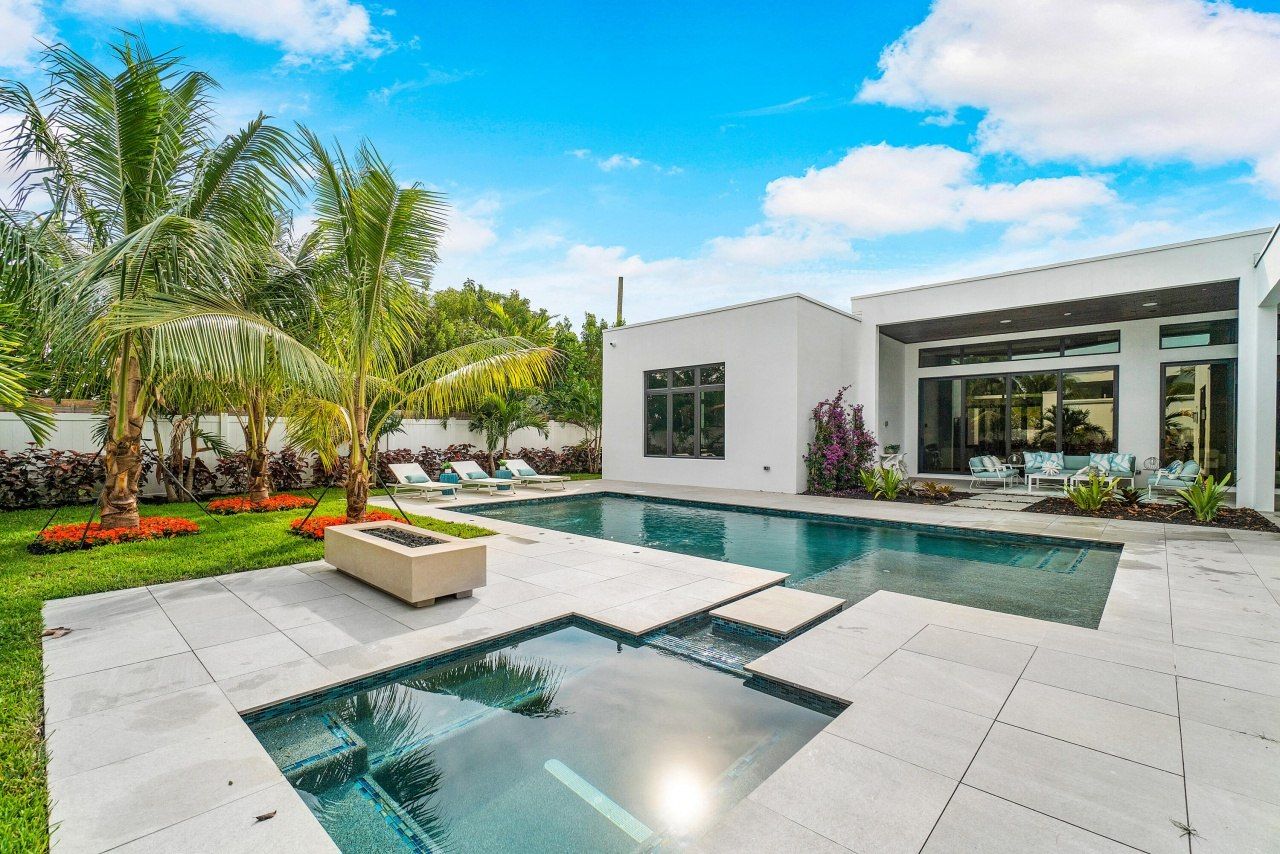 315 Ellamar Road, West Palm Beach, FL 33405 Photo