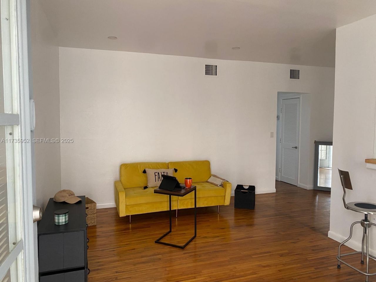 1551 Michigan Ave, Unit 10, Miami Beach, FL 33139 Photo