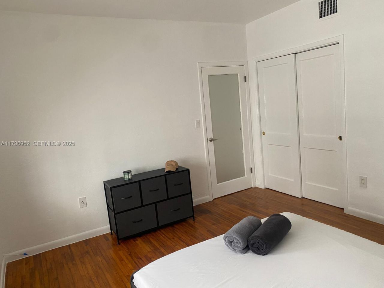 1551 Michigan Ave, Unit 10, Miami Beach, FL 33139 Photo