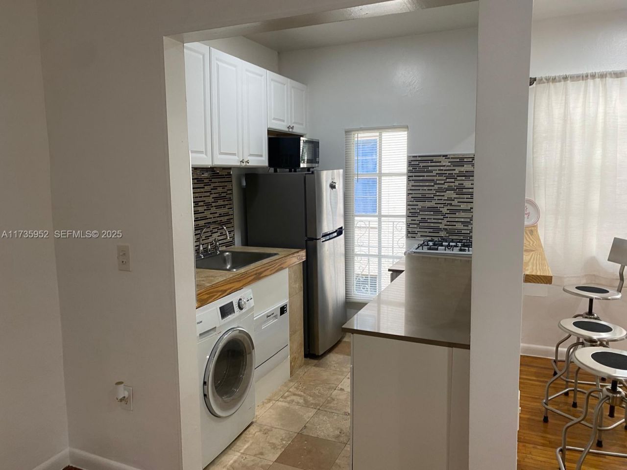 1551 Michigan Ave, Unit 10, Miami Beach, FL 33139 Photo