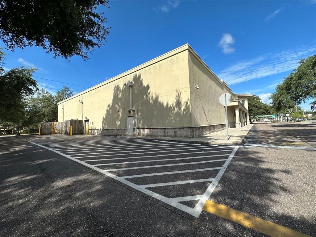 3917 N Nebraska Avenue, Tampa, FL 33603 Photo