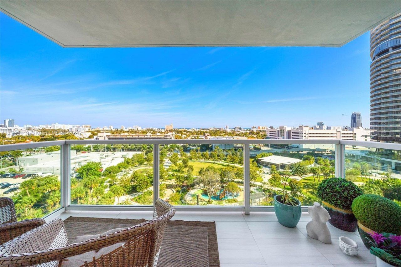 650 West Ave, Unit 1004, Miami Beach, FL 33139 Photo