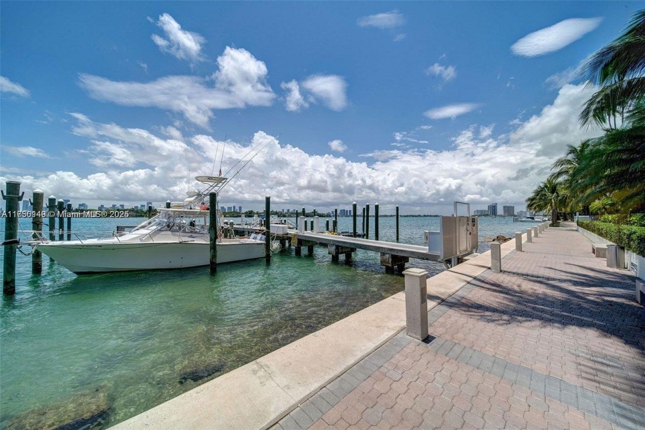 650 West Ave, Unit 1004, Miami Beach, FL 33139 Photo