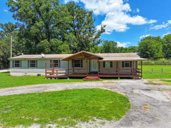 27000 S 626 Lane, Grove, OK 74344