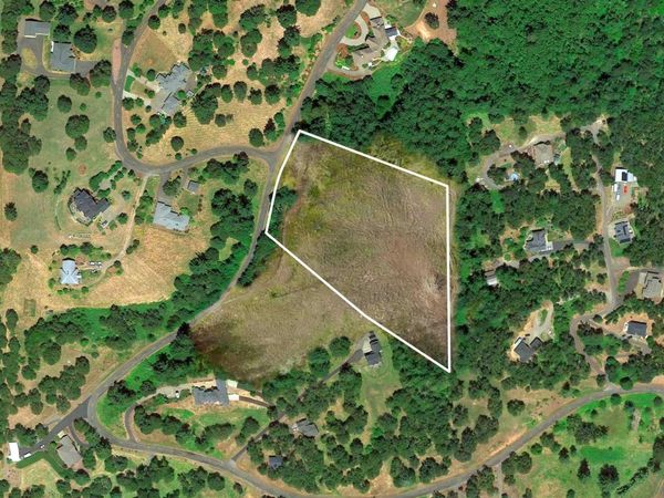 1177 Twin Hills Rd, Jefferson, OR 97352