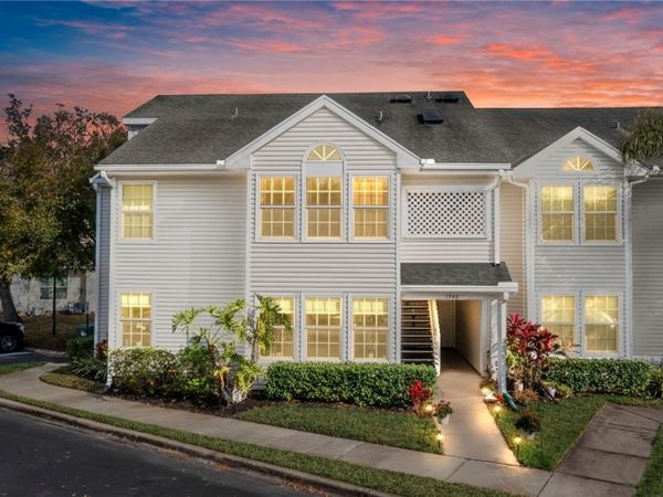 1940 Westminster Circle, Unit 7-1, Vero Beach, FL 32966