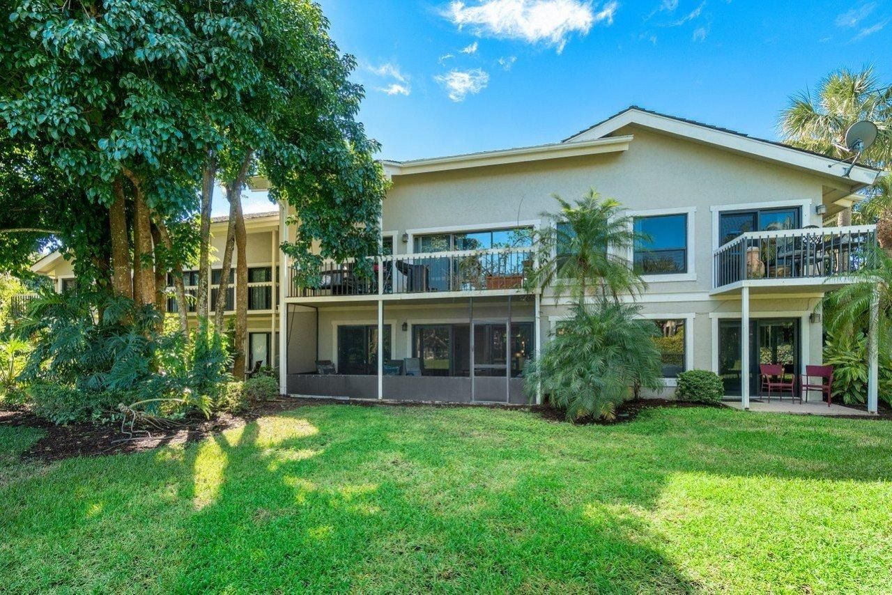 11863 Wimbledon Circle, Unit 444, Wellington, FL 33414 Photo