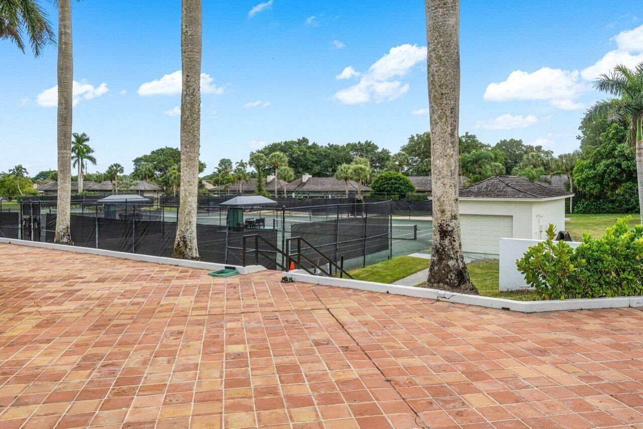 11863 Wimbledon Circle, Unit 444, Wellington, FL 33414 Photo