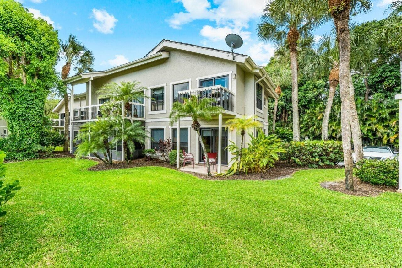 11863 Wimbledon Circle, Unit 444, Wellington, FL 33414 Photo