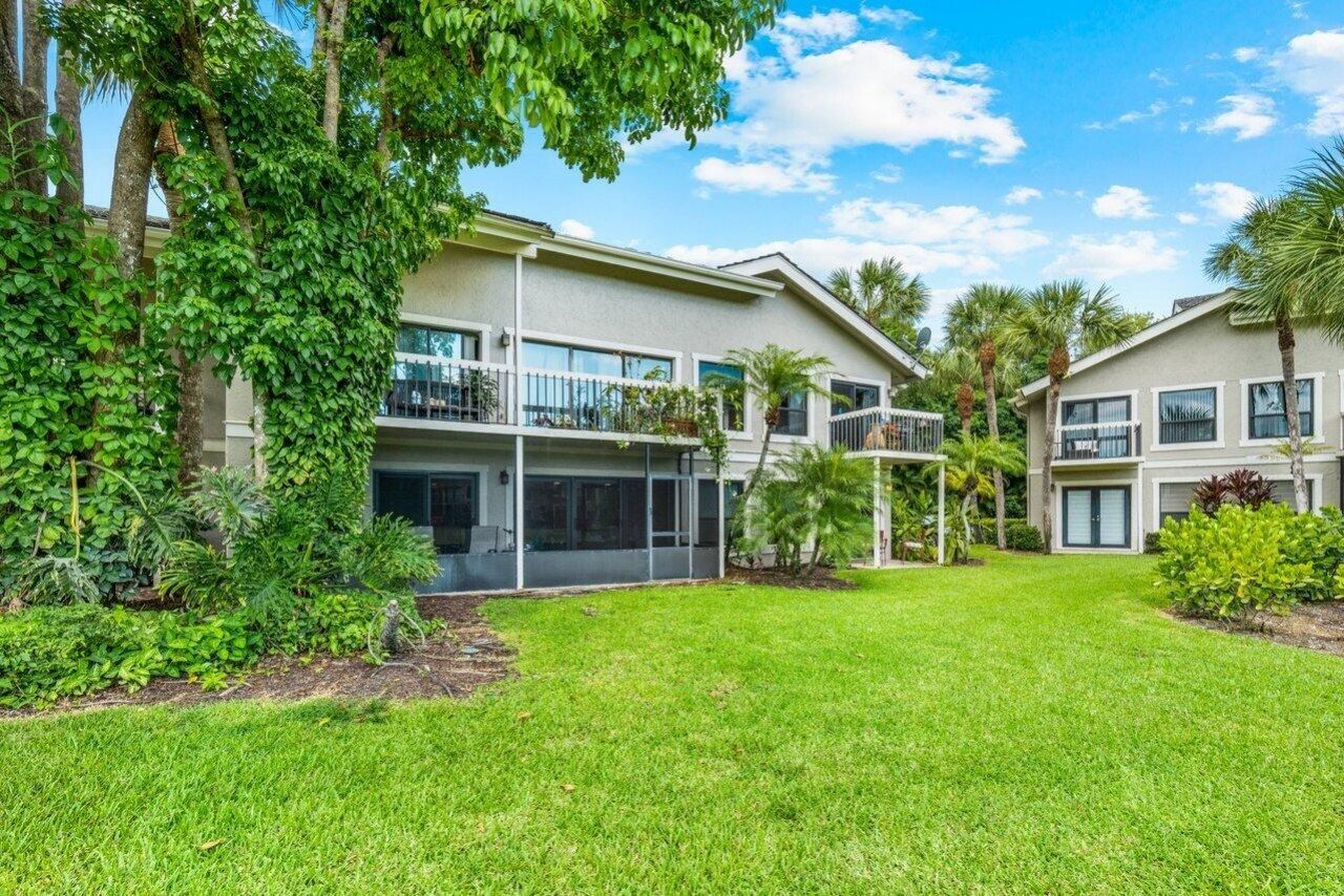 11863 Wimbledon Circle, Unit 444, Wellington, FL 33414 Photo