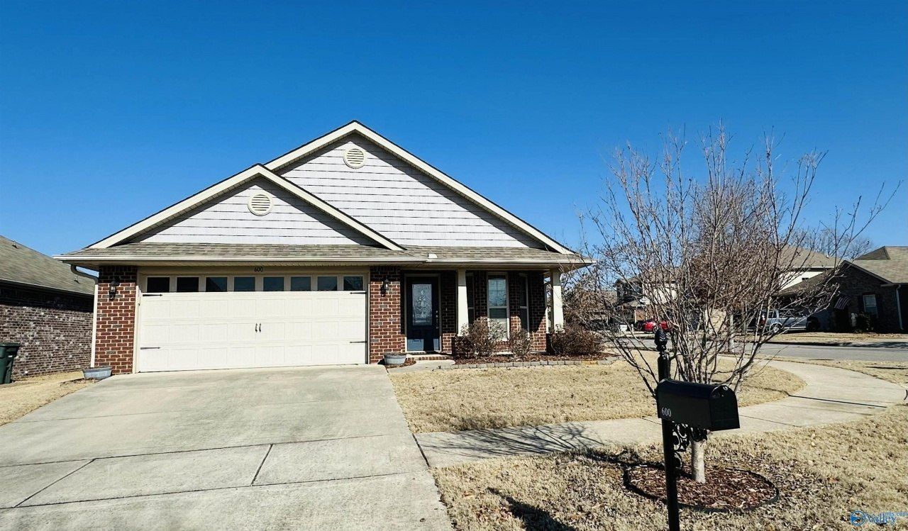 600 Cove Water Lane, Madison, AL 35757 Main Photo