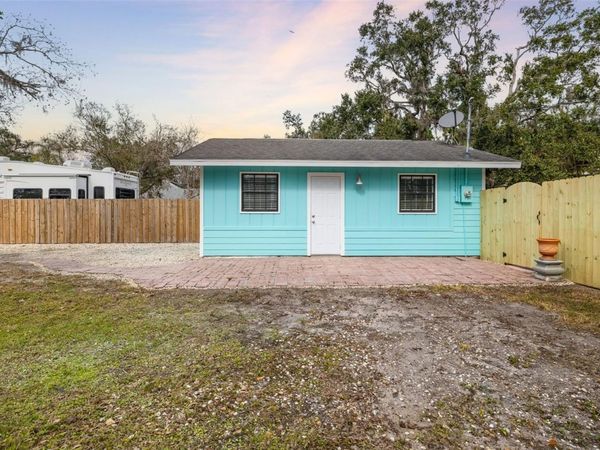 3200 TOBERO LANE, SARASOTA, FL 34235