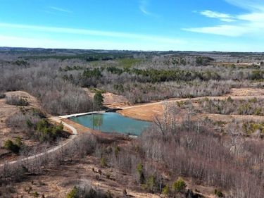 1081 Lennig Road, Nathalie, VA 24577