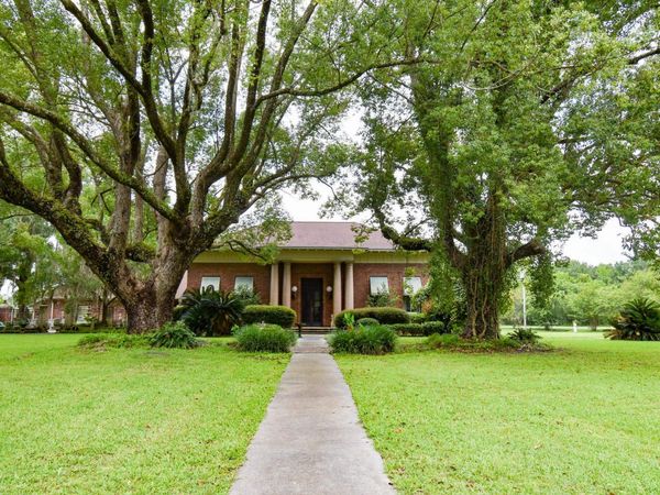 1407 W Main Street, Perry, FL 32347