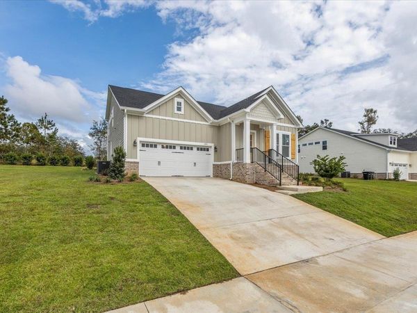 1424 Summerbrooke Drive, Tallahassee, FL 32312