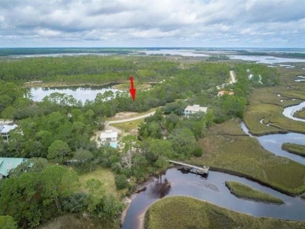 35 Tide Creek Landing Drive, Ochlockonee Bay, FL 32346