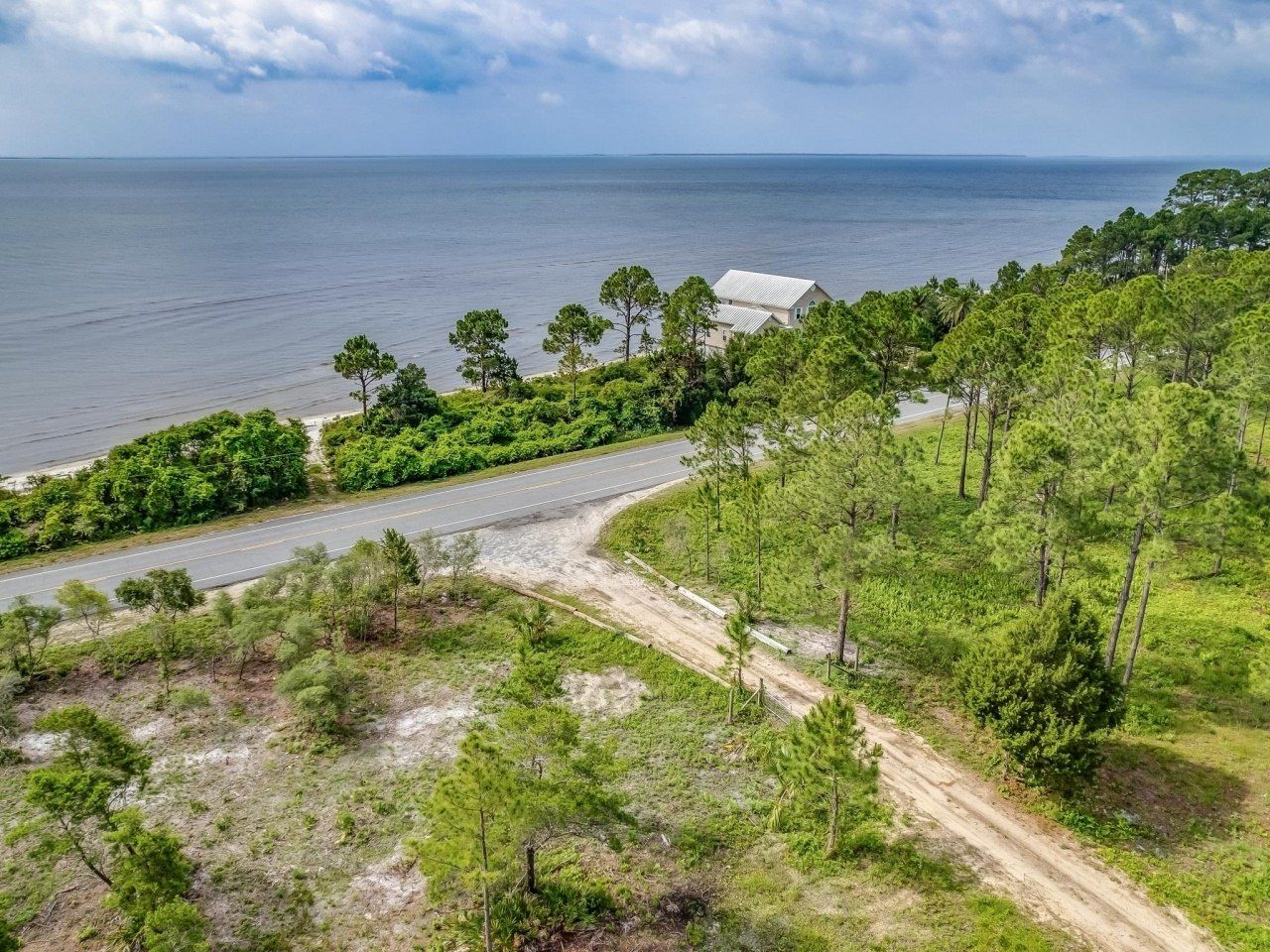 2667 W Hwy 98, Carrabelle, FL 32322 Photo