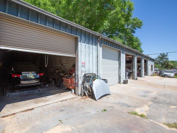 3734 Woodville Highway, Tallahassee, FL 32305