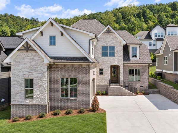 9892 Trestle Circle, Unit 50, Ooltewah, TN 37363
