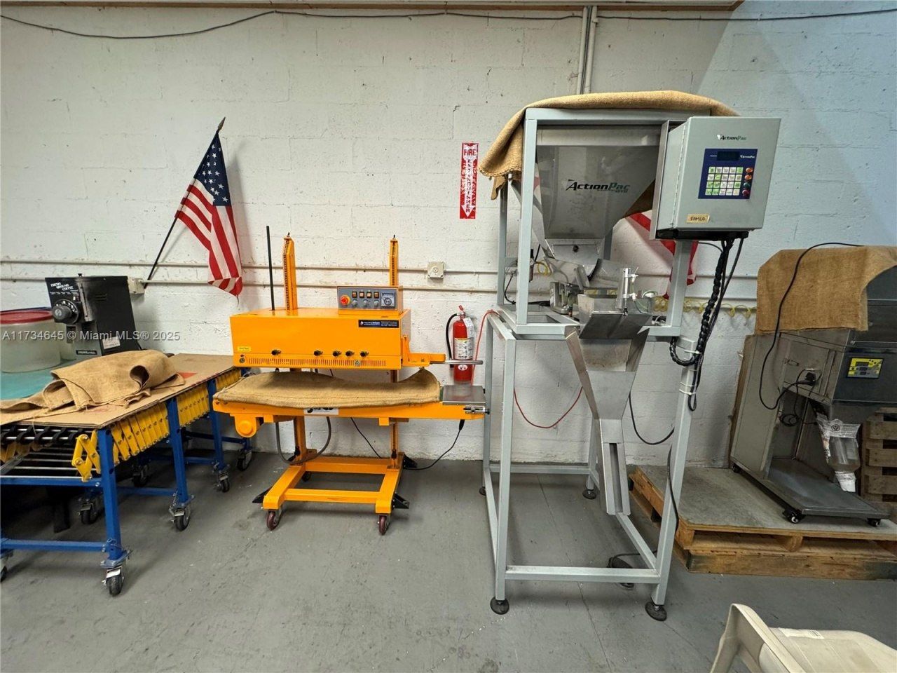 1805 SW 31st Ave, Pembroke Park, FL 33009 Photo