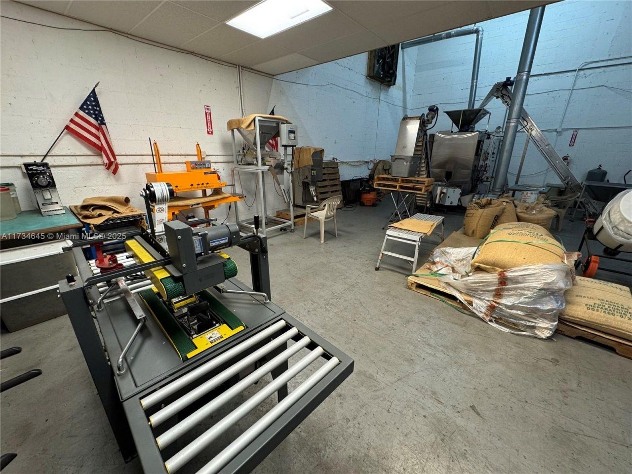 1805 SW 31st Ave, Pembroke Park, FL 33009 Photo