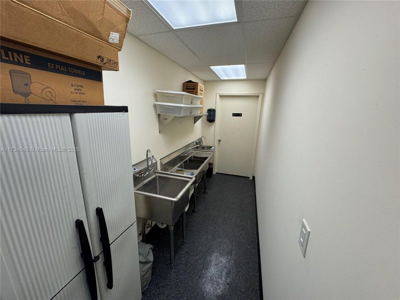 1805 SW 31st Ave, Pembroke Park, FL 33009 Photo