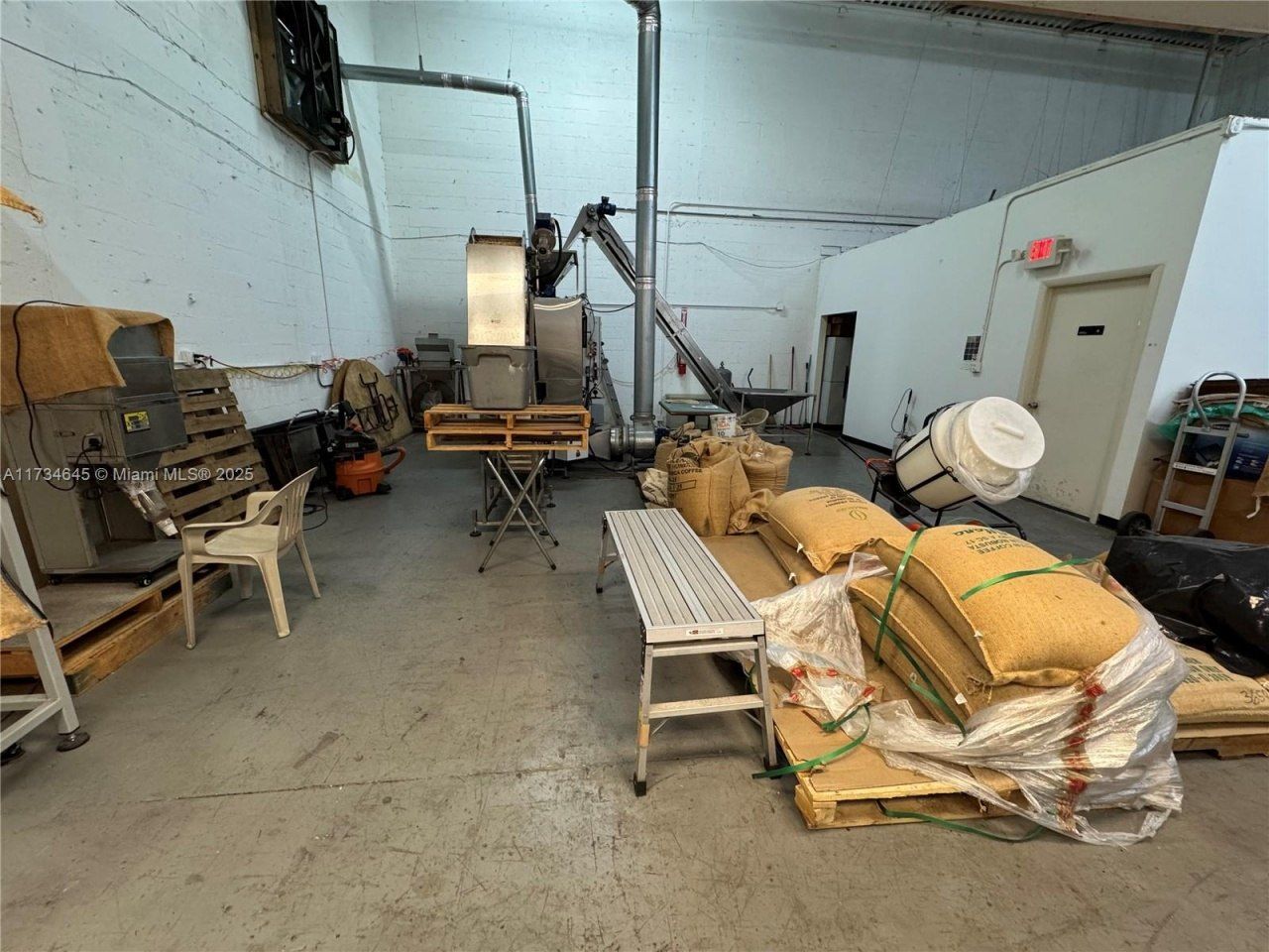 1805 SW 31st Ave, Pembroke Park, FL 33009 Photo