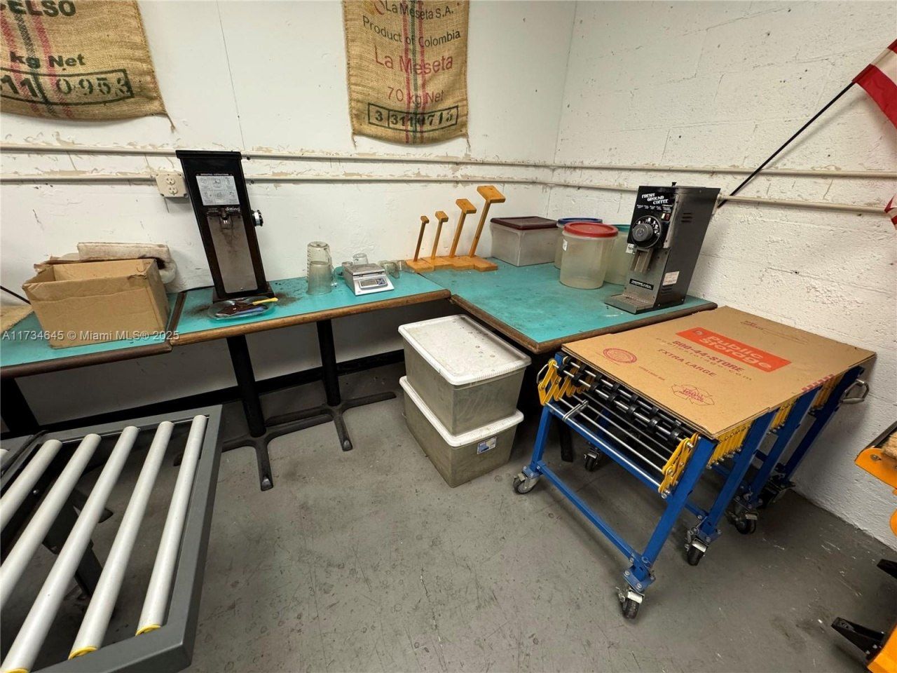 1805 SW 31st Ave, Pembroke Park, FL 33009 Photo