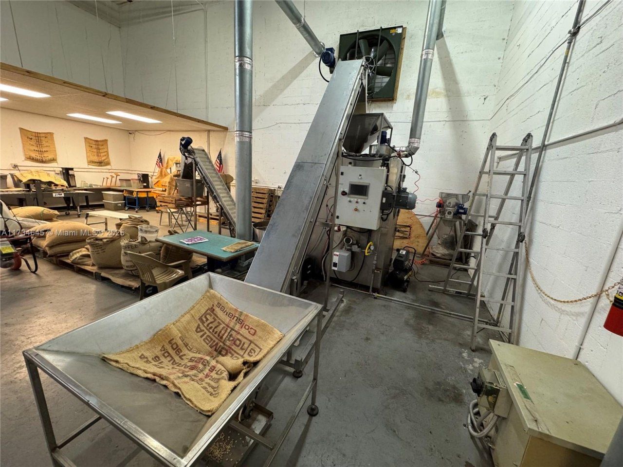 1805 SW 31st Ave, Pembroke Park, FL 33009 Photo