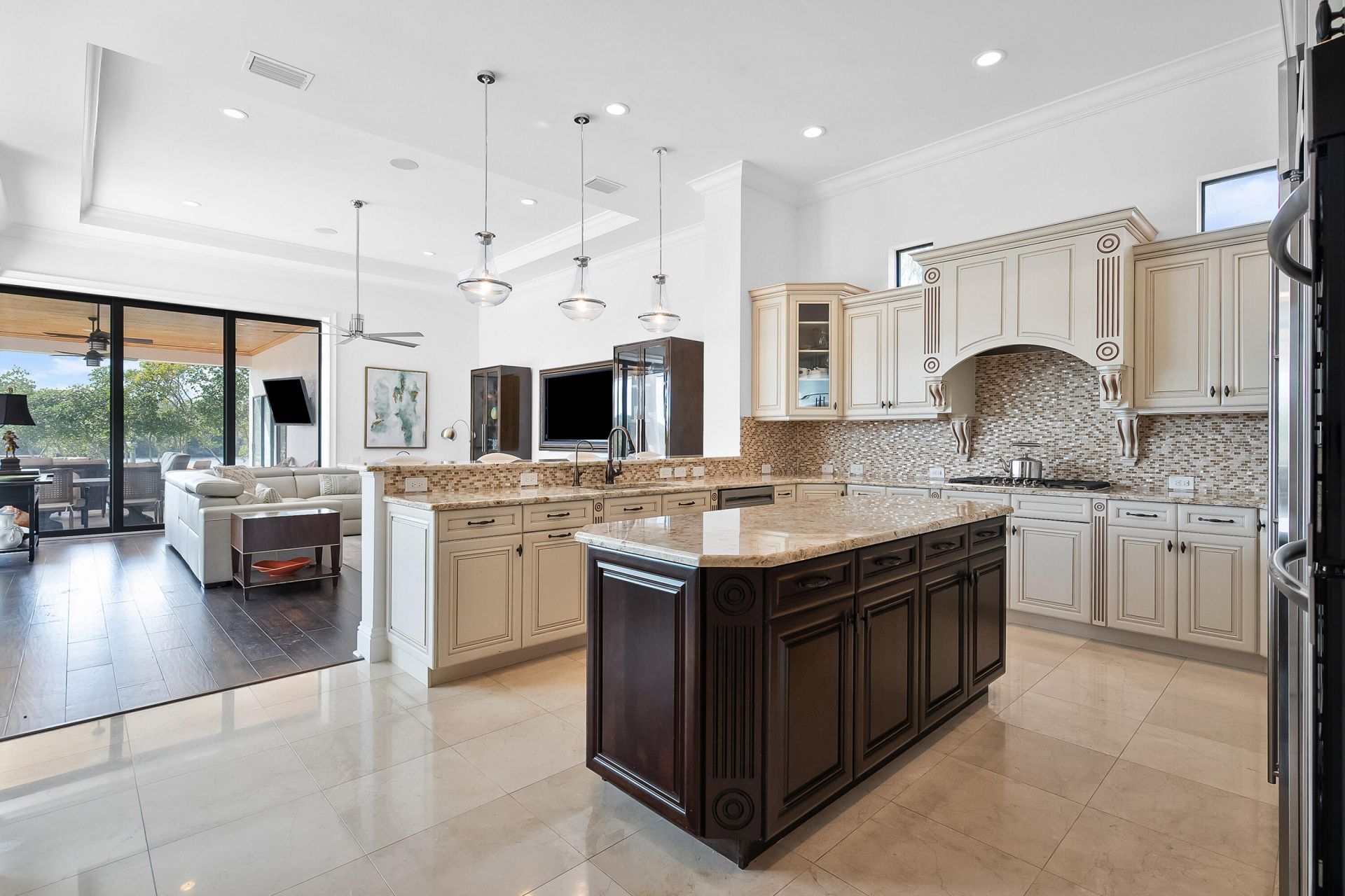 201 SE Fiore Bello, Port Saint Lucie, FL 34952 Photo