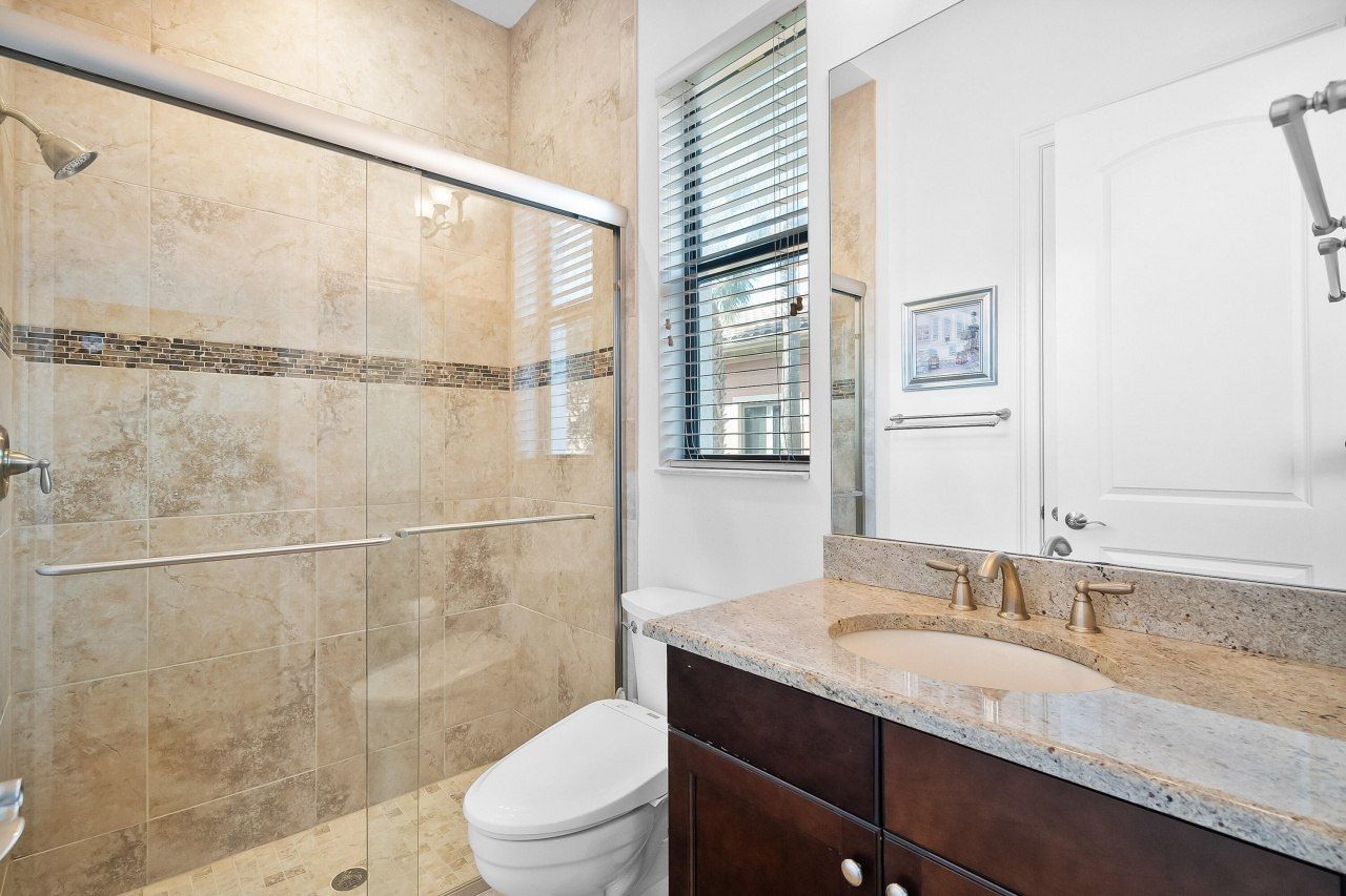 201 SE Fiore Bello, Port Saint Lucie, FL 34952 Photo