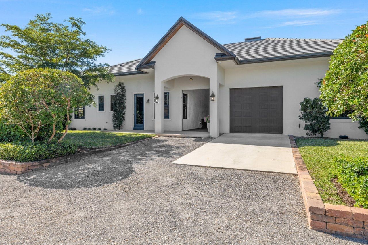 4915 Stables Way, Wellington, FL 33414 Photo