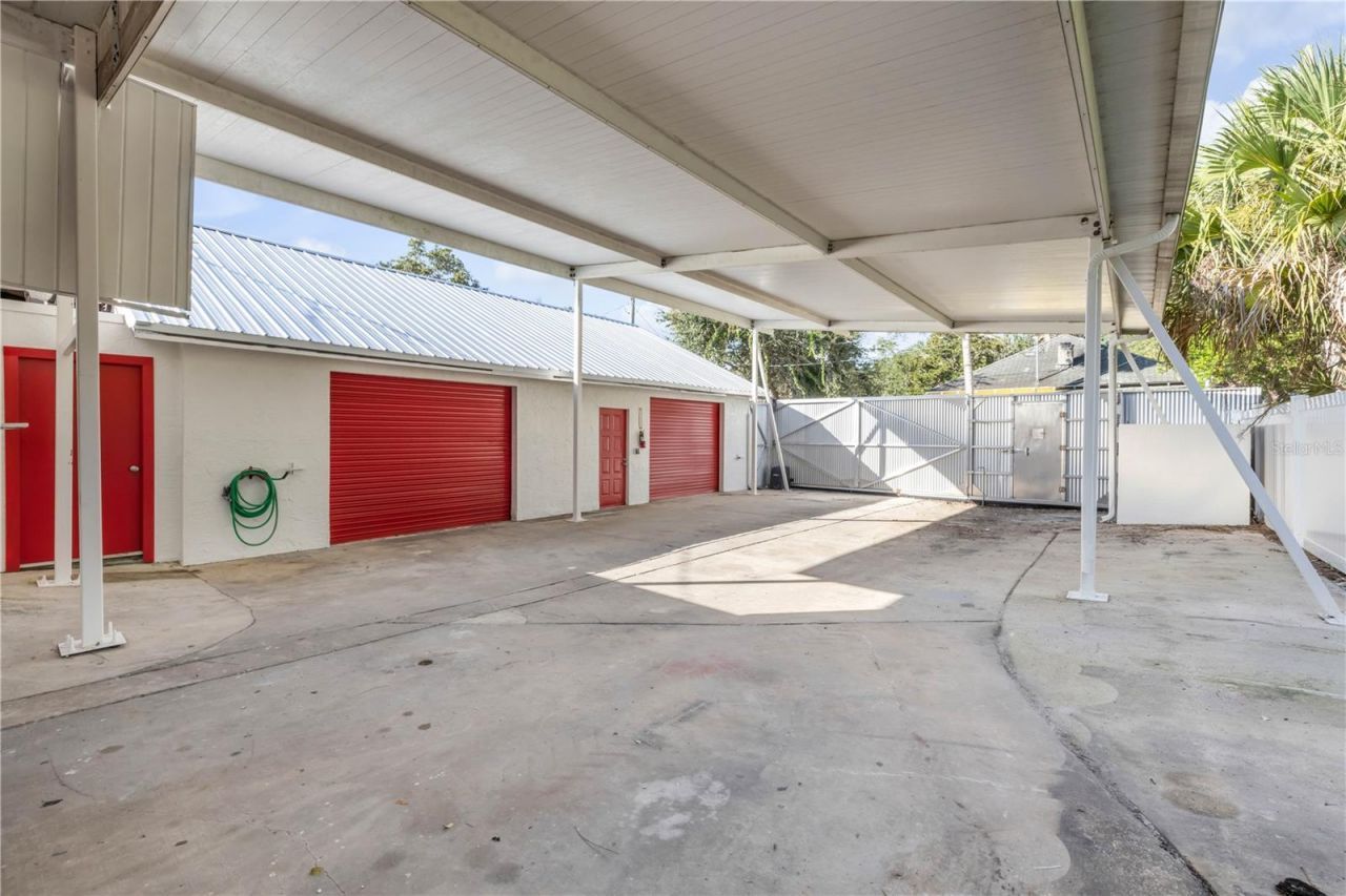 208 Magnolia St, New Smyrna Beach, FL 32168 Photo