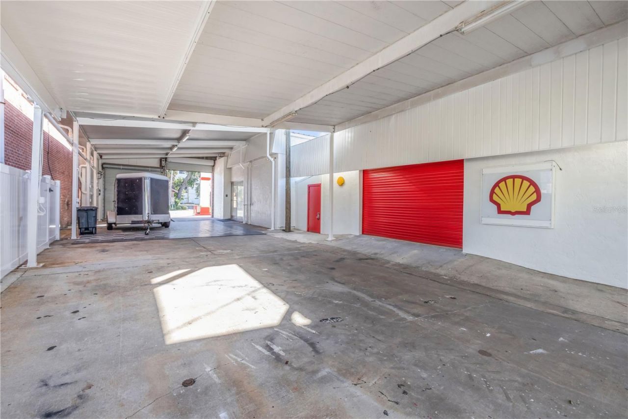 208 Magnolia St, New Smyrna Beach, FL 32168 Photo