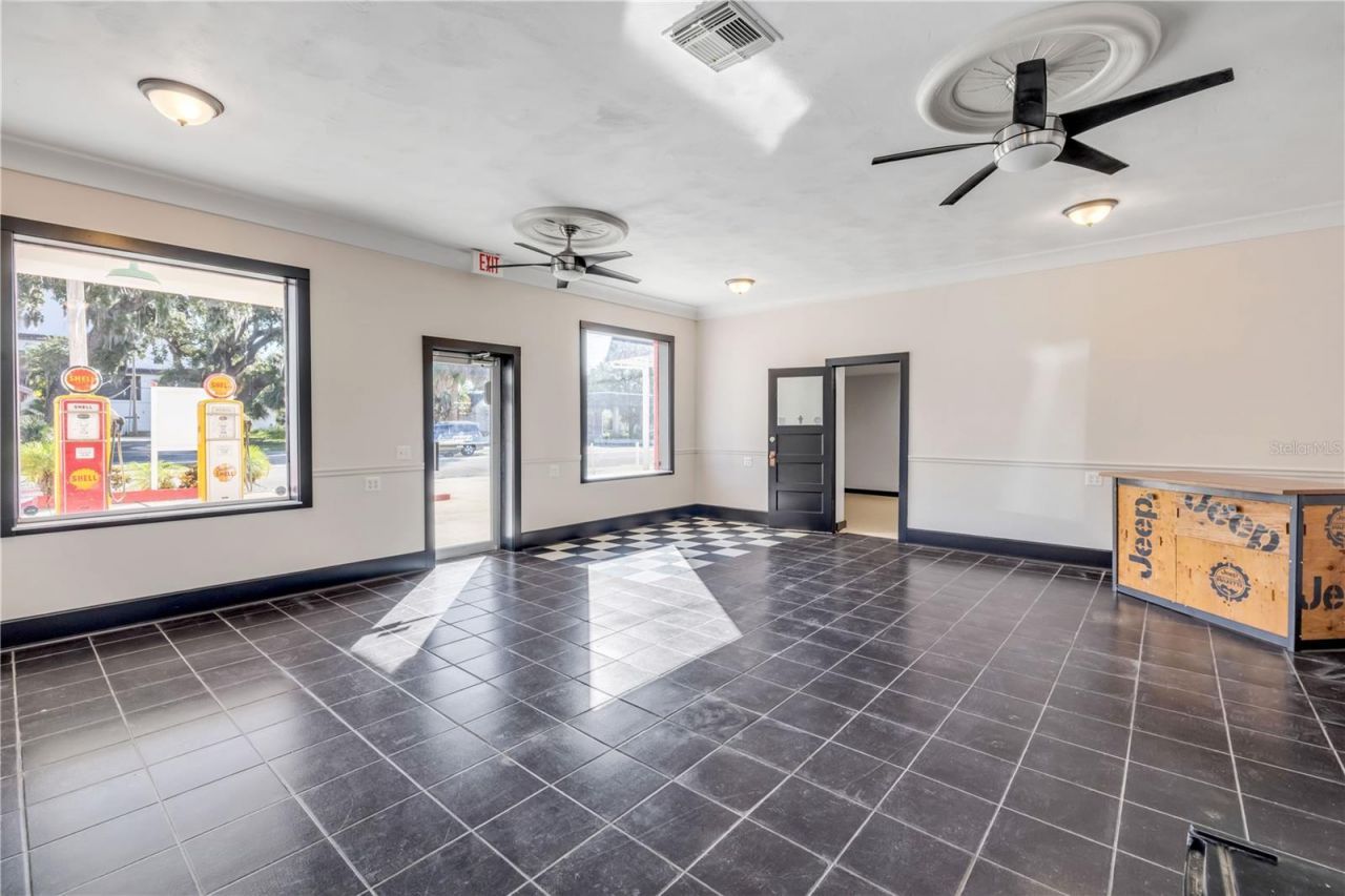 208 Magnolia St, New Smyrna Beach, FL 32168 Photo