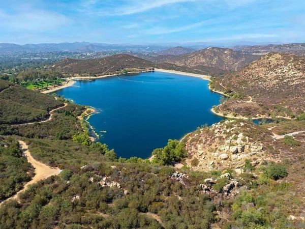 15250 SKYRIDGE RD, Poway, CA 92064