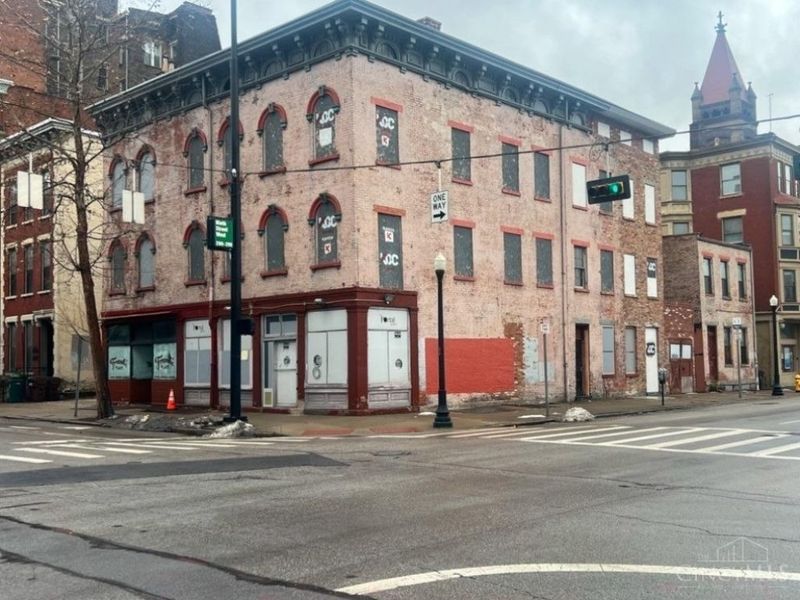 819 Elm Street, Cincinnati, OH 45202 Photo 2