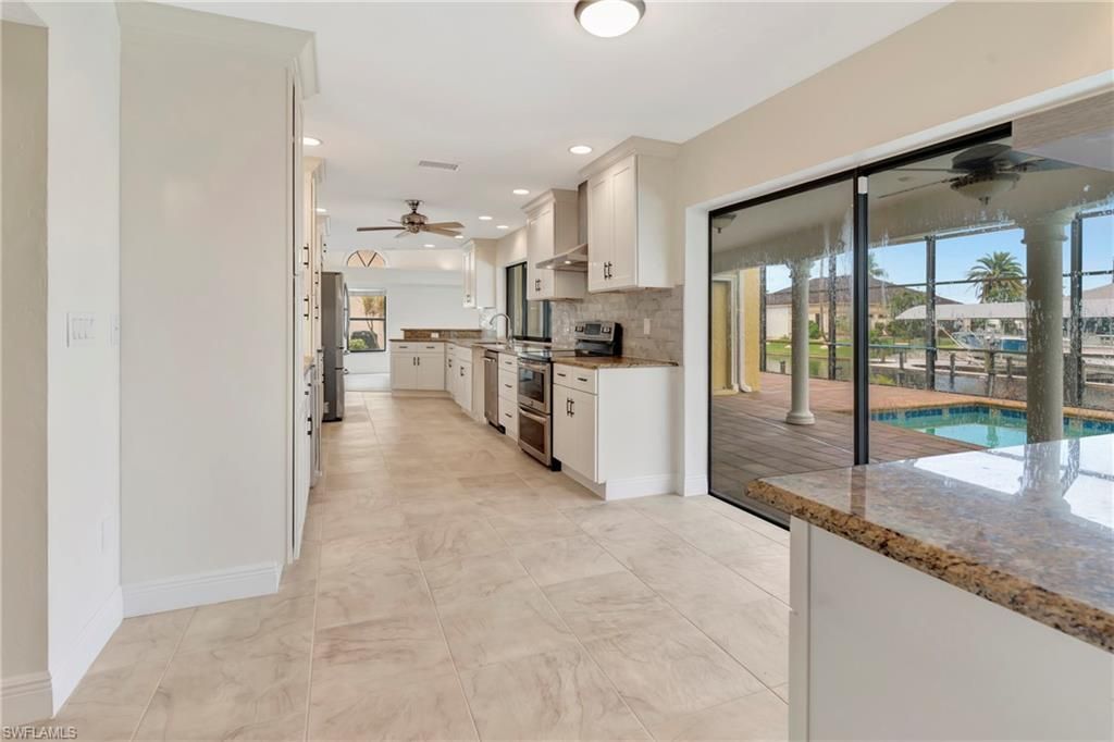 917 SW 54th Ln, Cape Coral, FL 33914 Photo