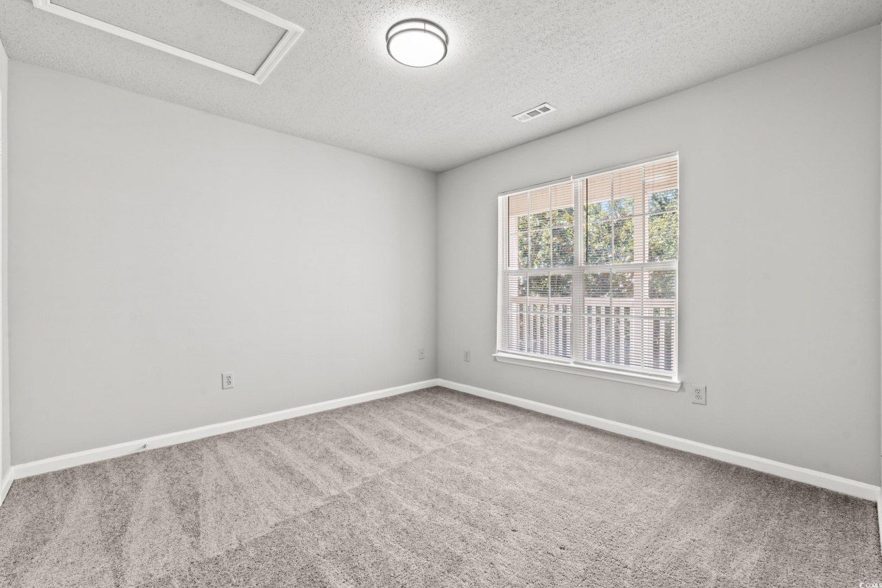 4239 Villas Dr. Photo 19