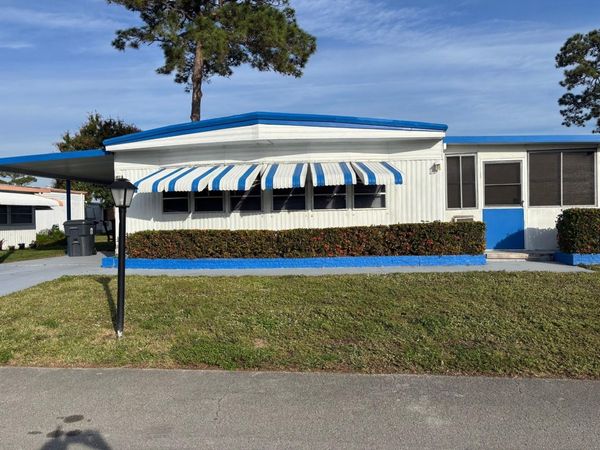 6440 Cypress Lane, Lantana, FL 33462