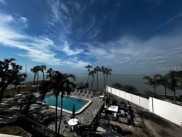 4822 Ocean Boulevard, Unit 2F, Sarasota, FL 34242 Photo