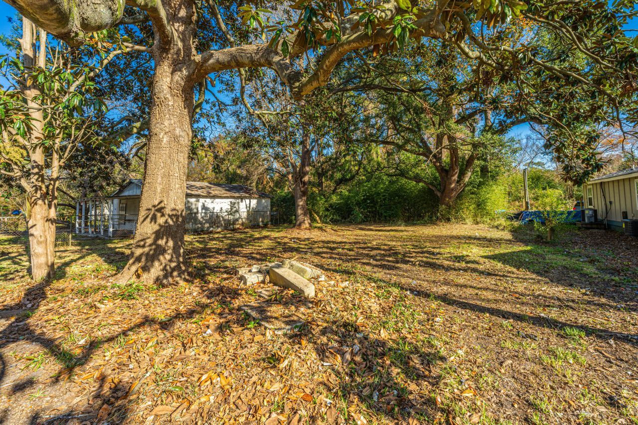 4226 Barnwell Avenue Photo 1