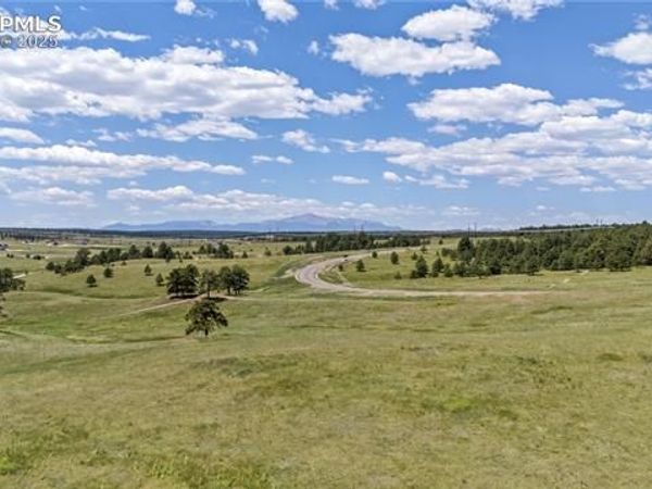 10905 Alamar Way, Colorado Springs, CO 80908
