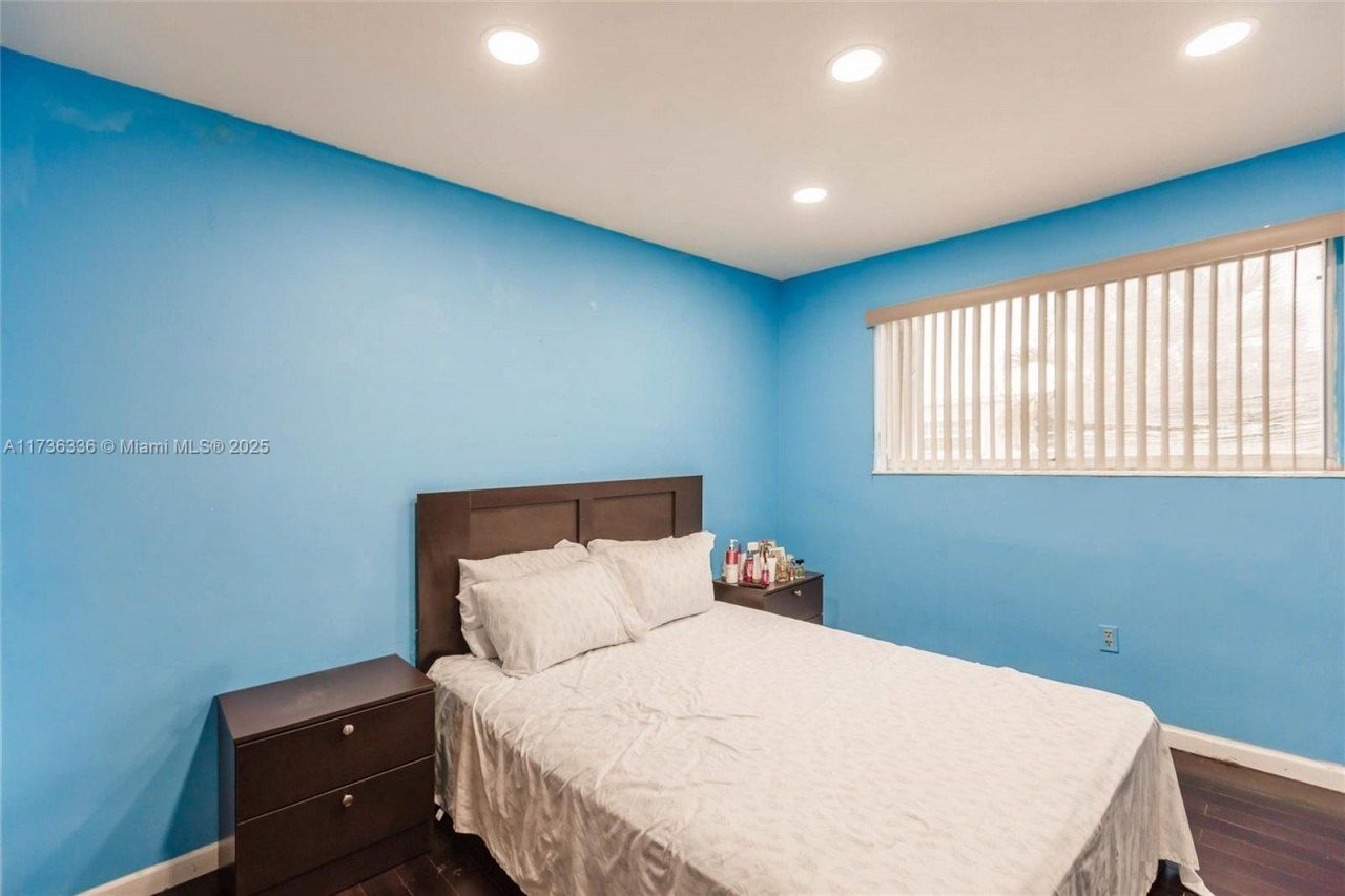 7215 W 3rd Ave, Hialeah, FL 33014 Photo