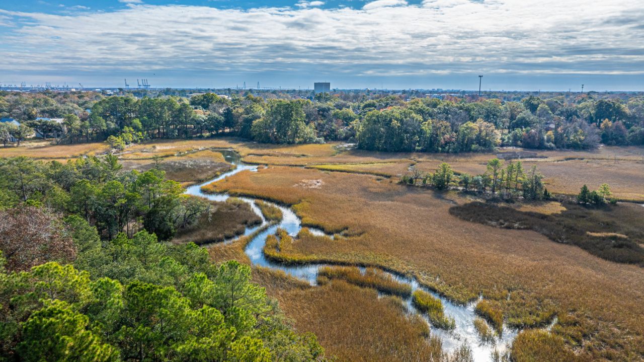 4228 Barnwell Avenue Photo 10